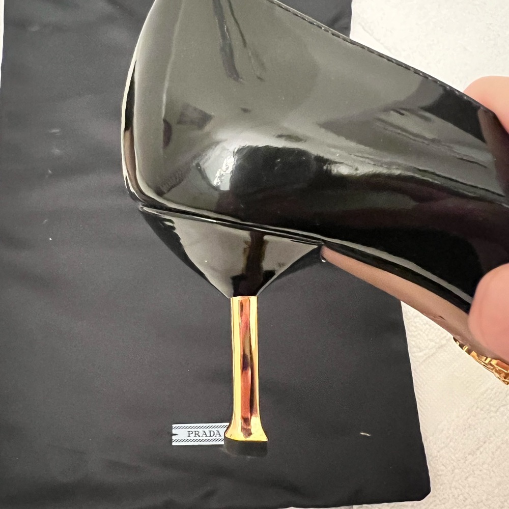 Prada Black Patent Pointed-Toe Pumps - Picture 7 of 7